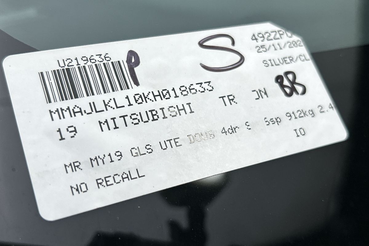 2019 Mitsubishi Triton GLS MR 4X4