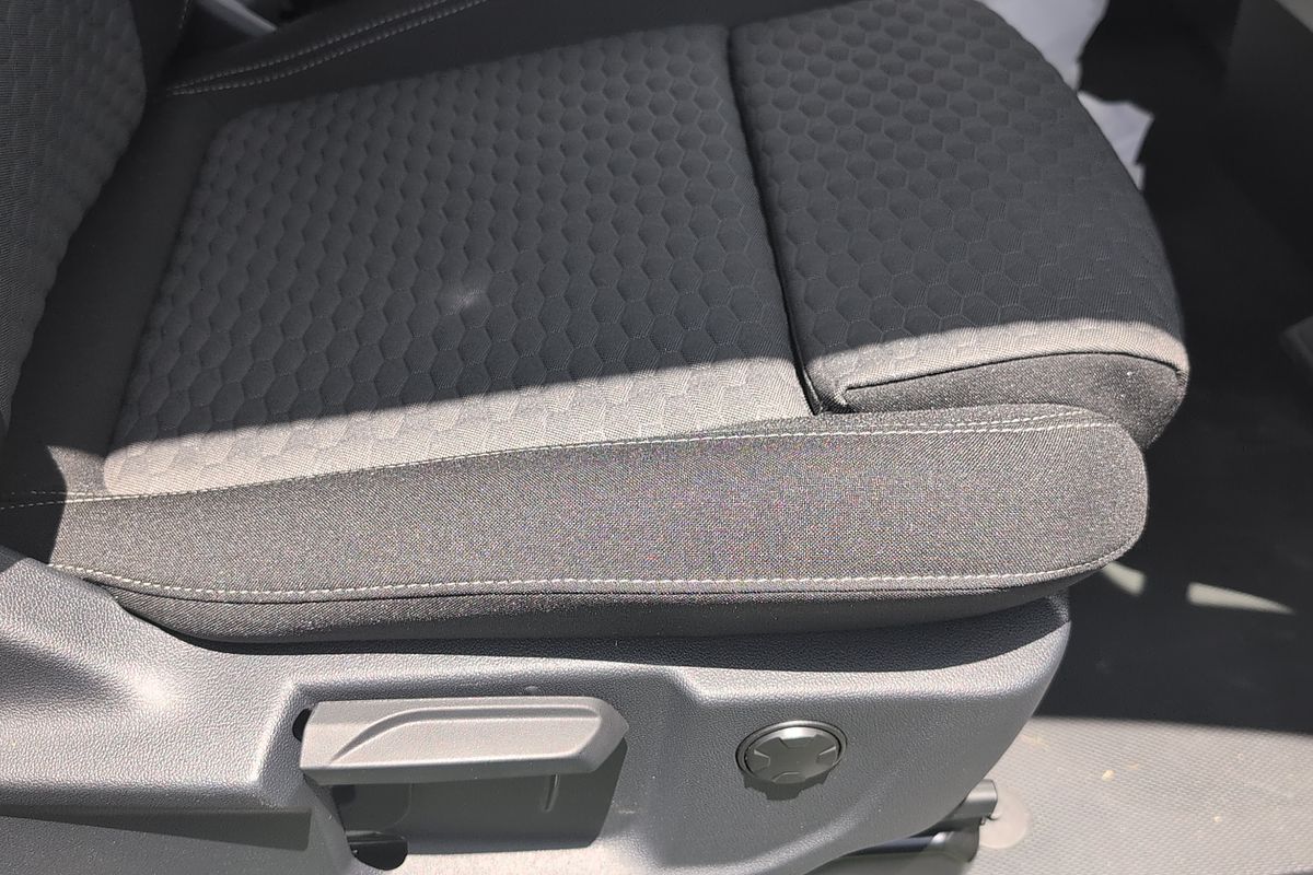 2025 Volkswagen Transporter TDI 125kW NSN LWB Low Roof