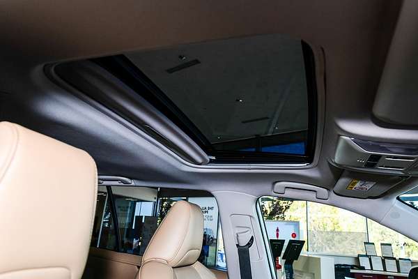 2019 Toyota RAV4 Cruiser AXAH54R