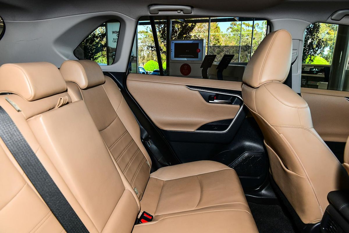 2019 Toyota RAV4 Cruiser AXAH54R