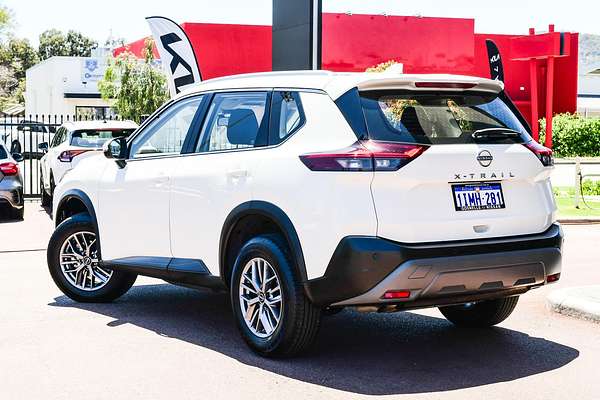 2024 Nissan X-TRAIL ST T33