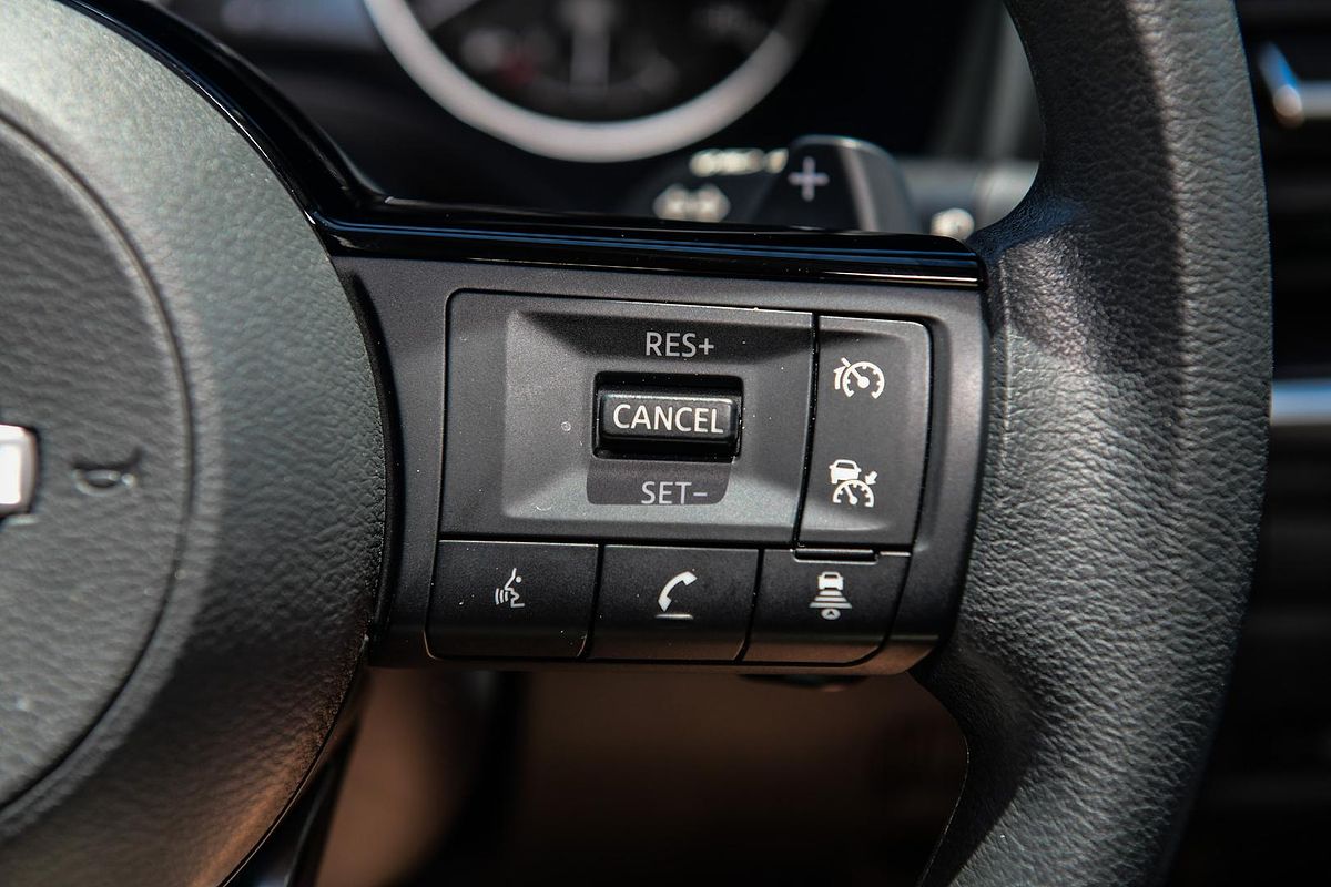 2024 Nissan X-TRAIL ST T33