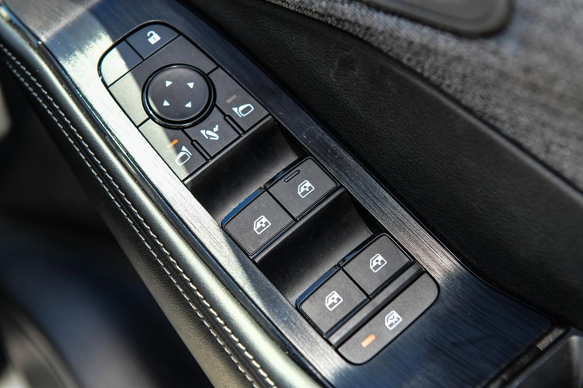 2024 Nissan X-TRAIL ST T33