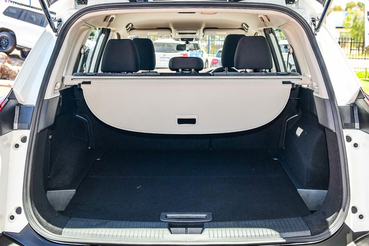 2024 Nissan X-TRAIL ST T33