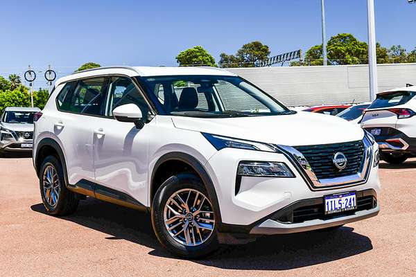 2024 Nissan X-TRAIL ST T33