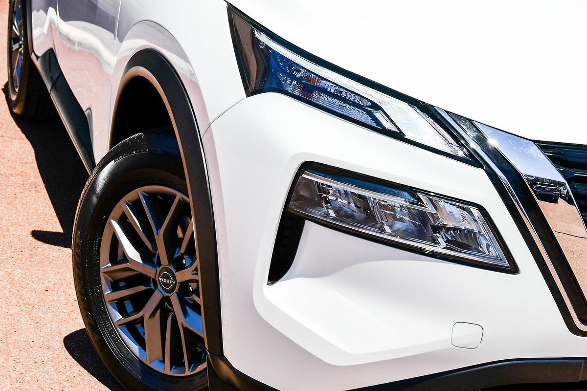 2024 Nissan X-TRAIL ST T33