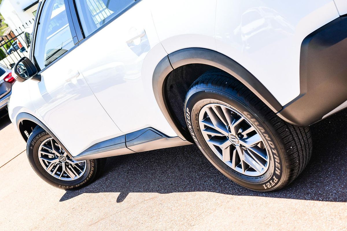 2024 Nissan X-TRAIL ST T33