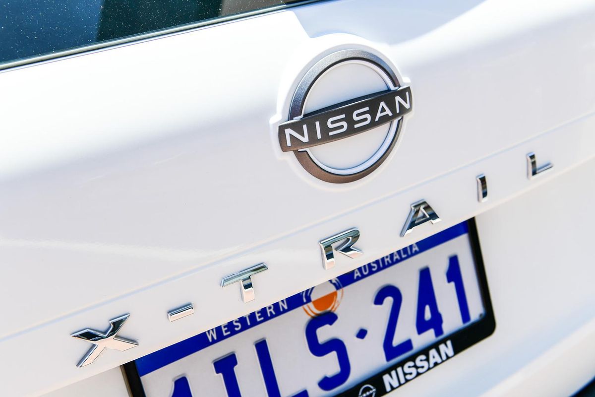 2024 Nissan X-TRAIL ST T33