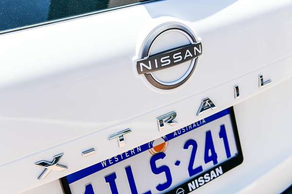 2024 Nissan X-TRAIL ST T33