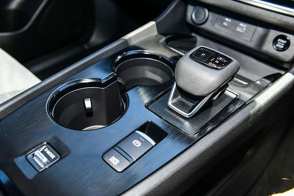 2024 Nissan X-TRAIL ST T33