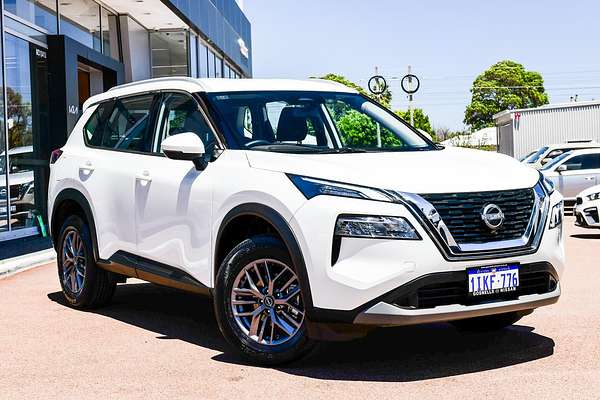 2024 Nissan X-TRAIL ST T33