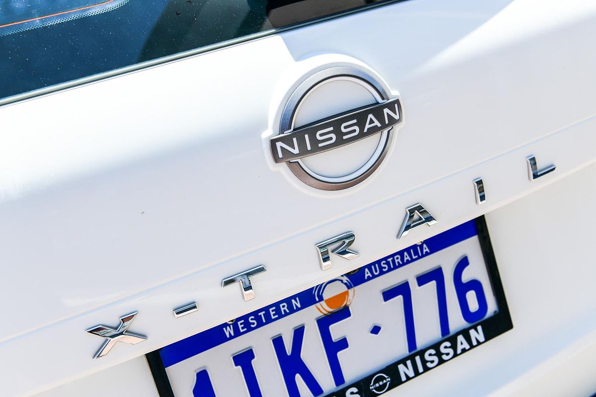 2024 Nissan X-TRAIL ST T33