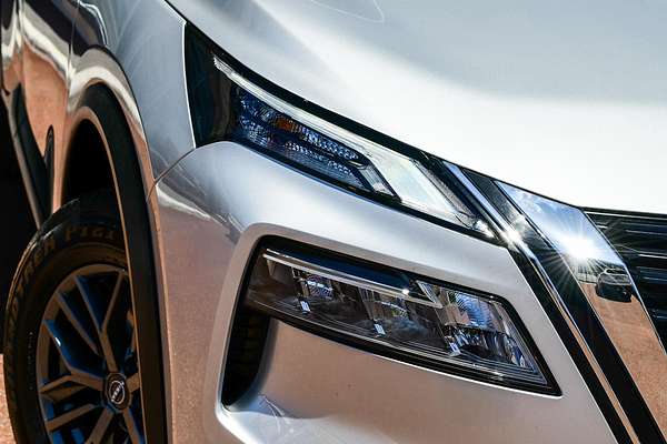 2024 Nissan X-TRAIL ST T33