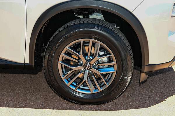 2024 Nissan X-TRAIL ST T33