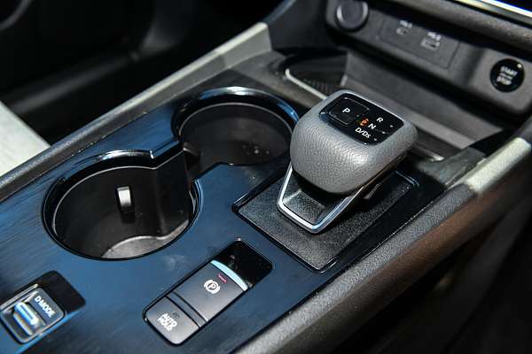 2024 Nissan X-TRAIL ST T33