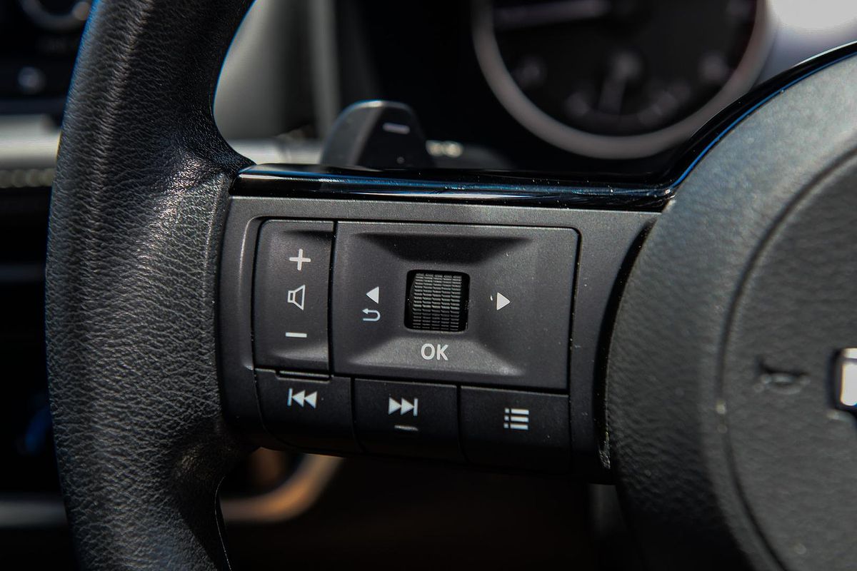 2024 Nissan X-TRAIL ST T33