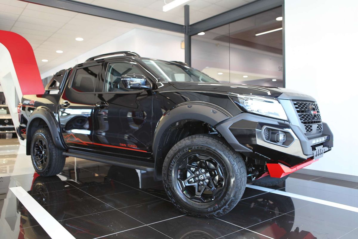 2025 Nissan Navara PRO-4X Warrior D23 4X4