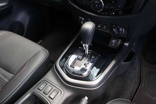 2025 Nissan Navara PRO-4X Warrior D23 4X4