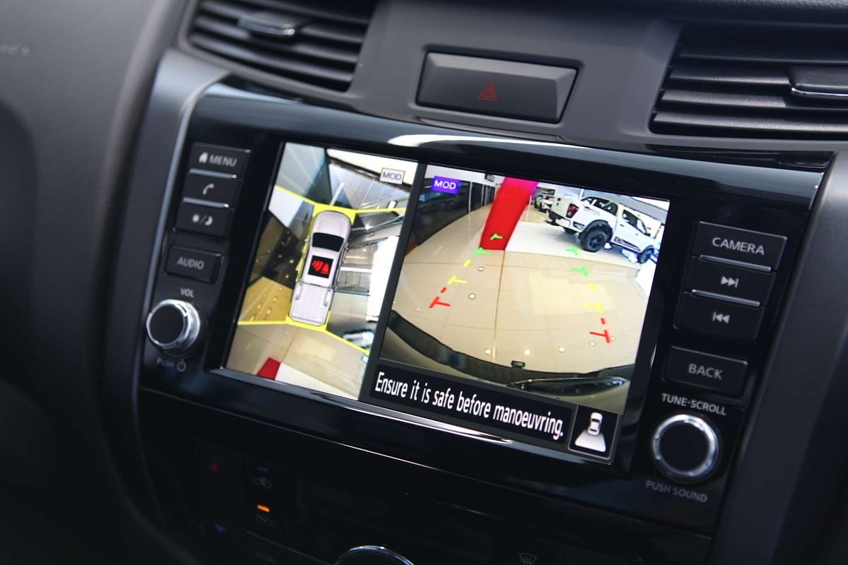 2025 Nissan Navara PRO-4X Warrior D23 4X4