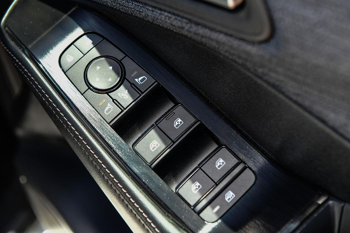 2024 Nissan X-TRAIL ST T33