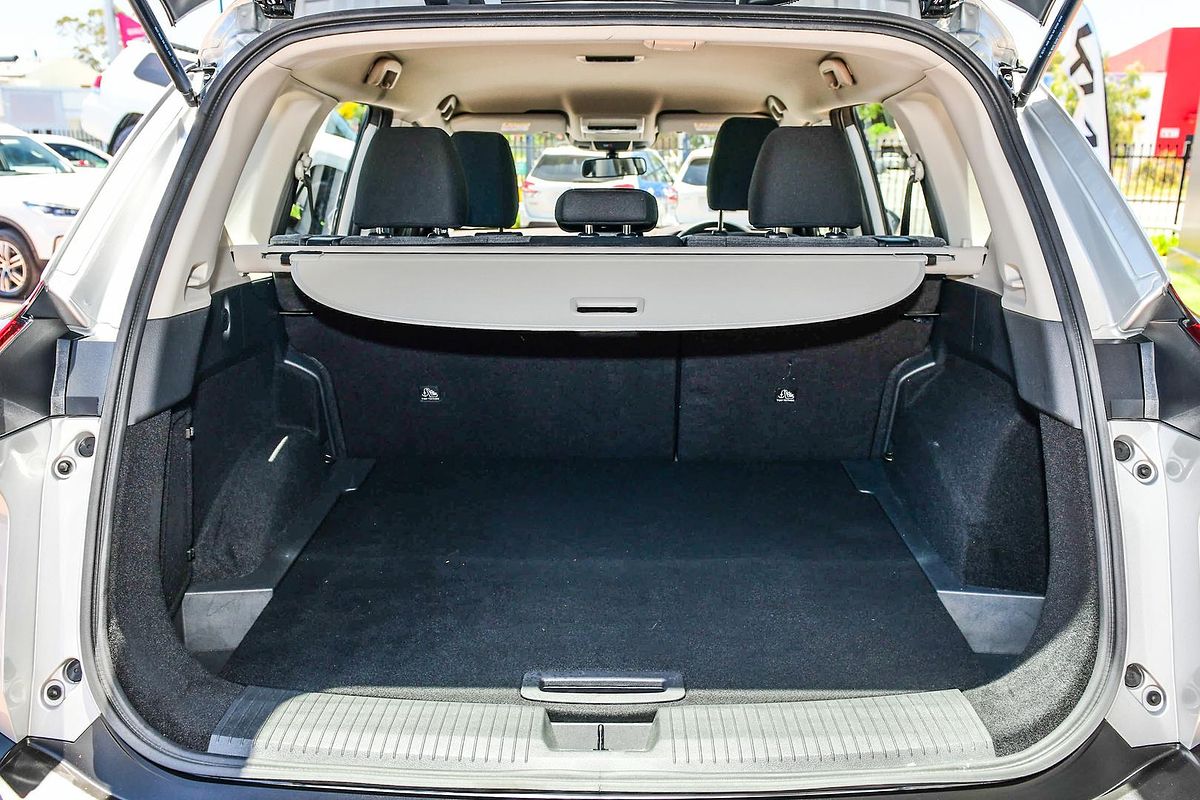 2024 Nissan X-TRAIL ST T33