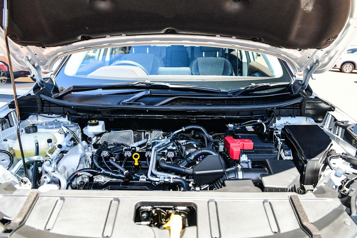 2024 Nissan X-TRAIL ST T33