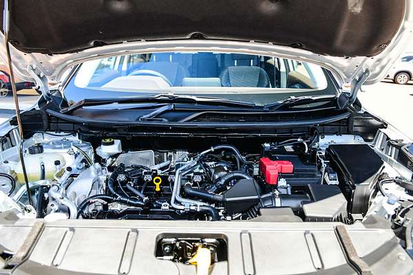 2024 Nissan X-TRAIL ST T33