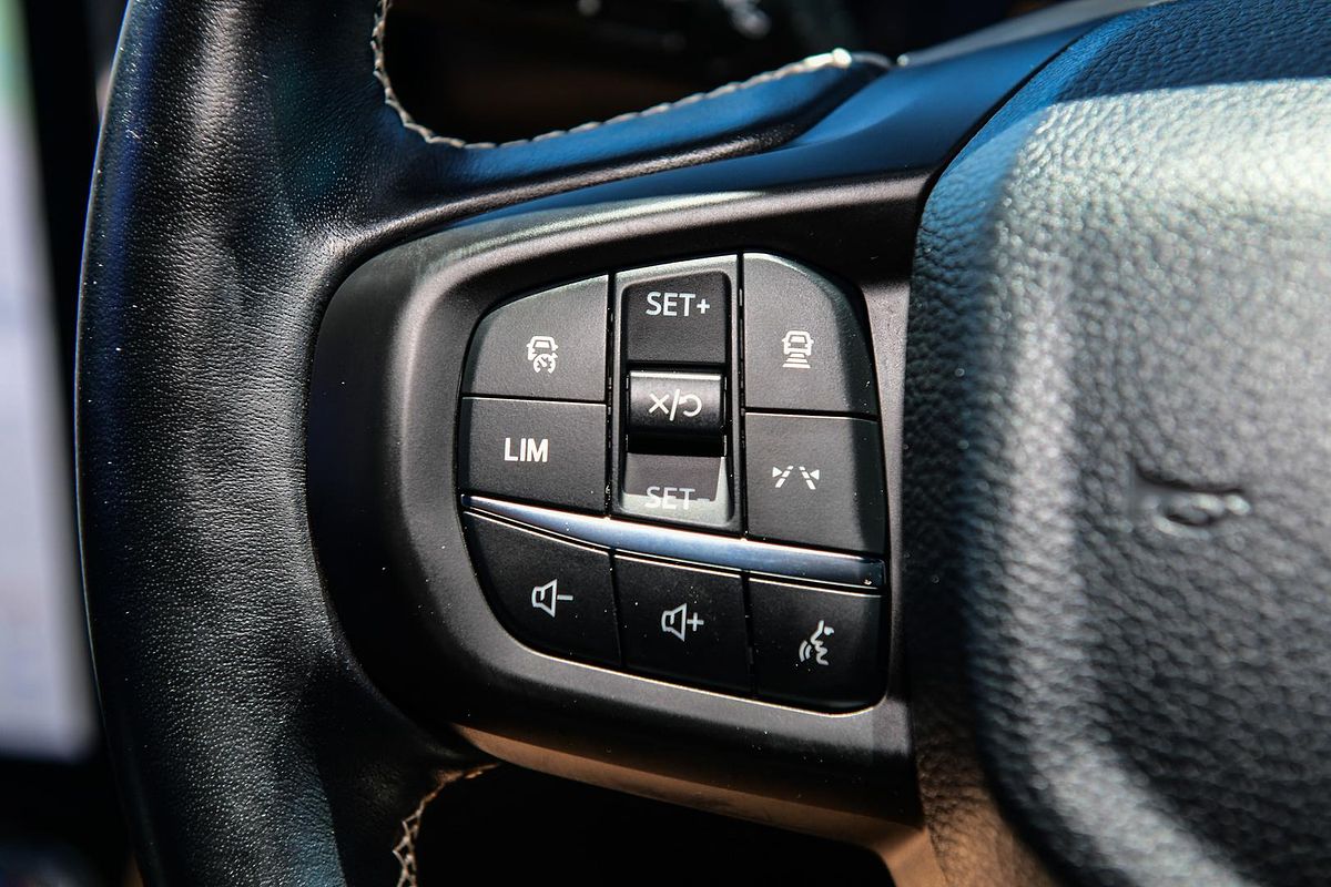 2023 Ford Everest Platinum 3.0L