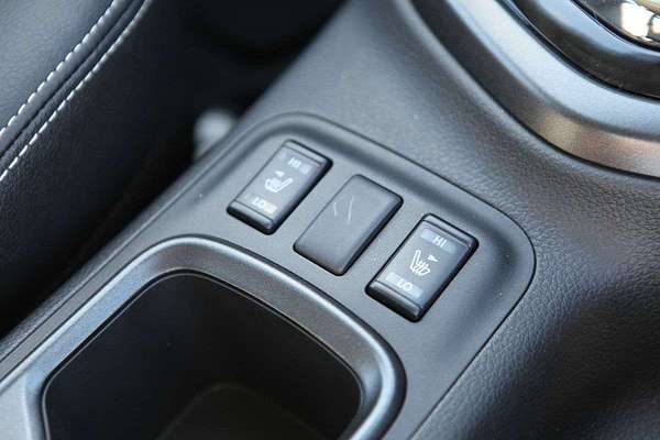 2025 Nissan Navara PRO-4X Warrior D23 4X4