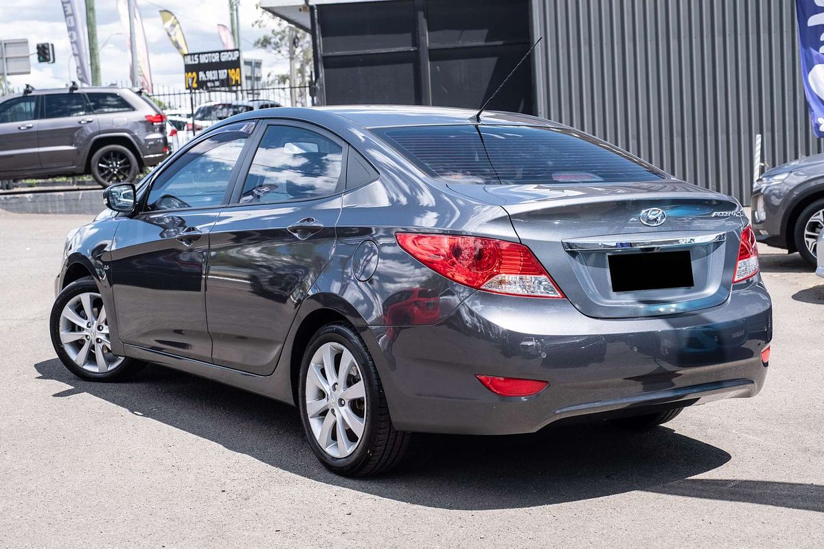 2013 Hyundai Accent Premium RB