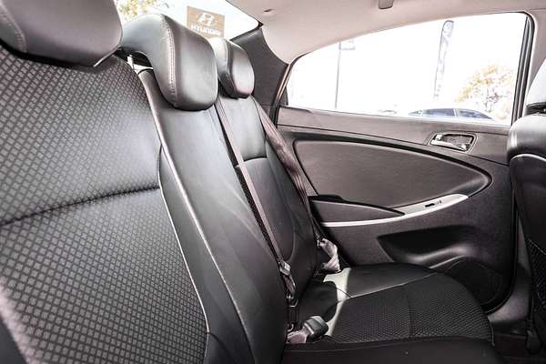 2013 Hyundai Accent Premium RB