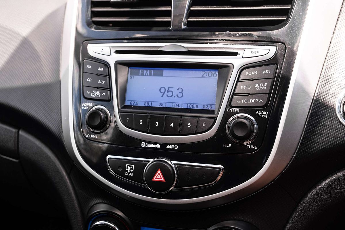 2013 Hyundai Accent Premium RB