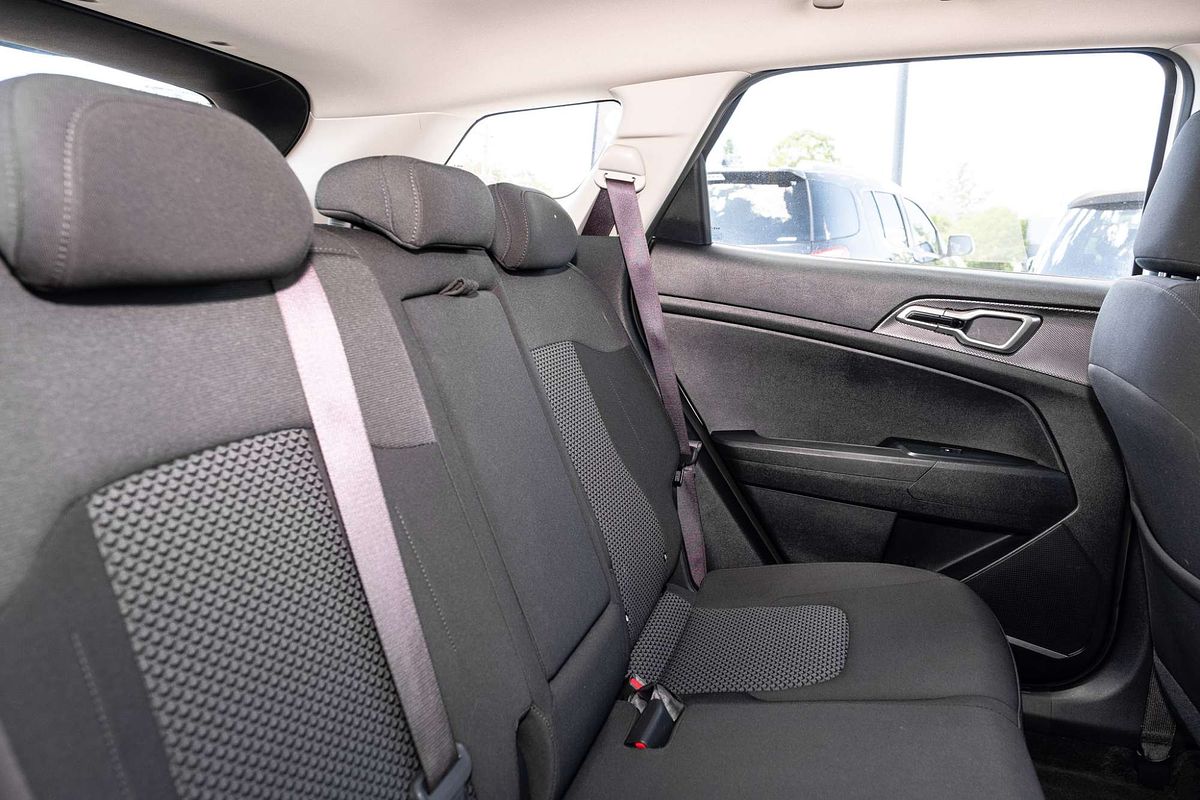 2024 Kia Sportage S NQ5