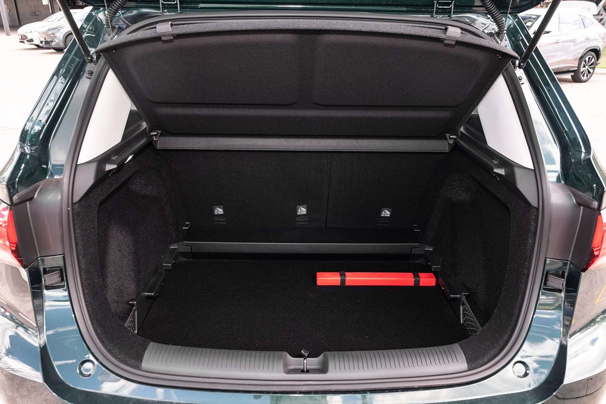 2025 MG ZS Essence ZS32