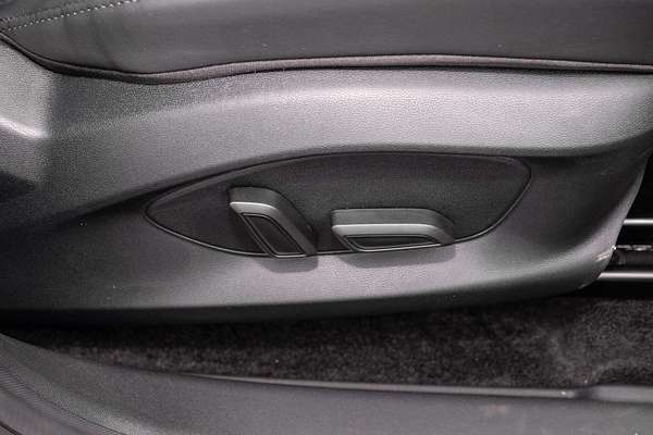 2025 MG ZS Essence ZS32