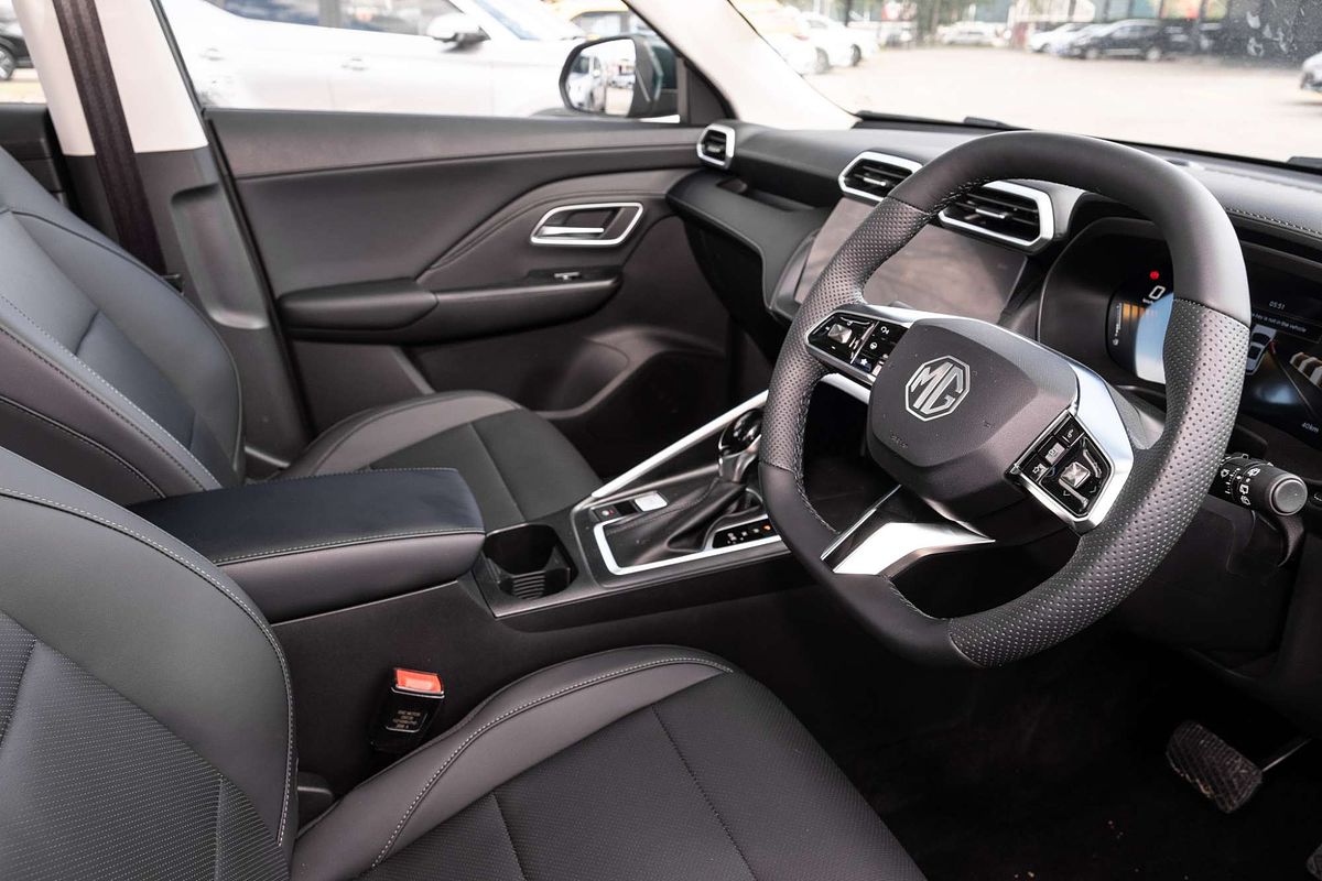 2025 MG ZS Essence ZS32