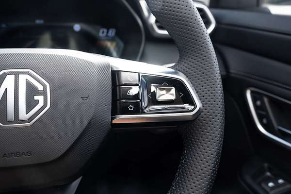 2025 MG ZS Essence ZS32