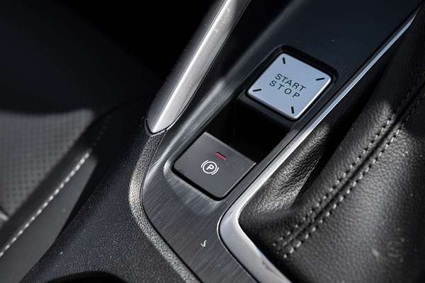 2025 MG ZS Essence ZS32