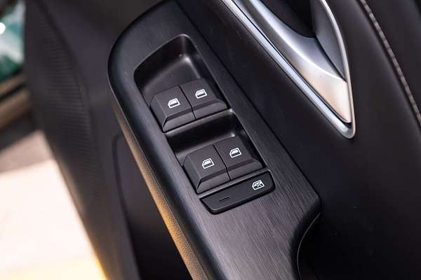 2025 MG ZS Essence ZS32