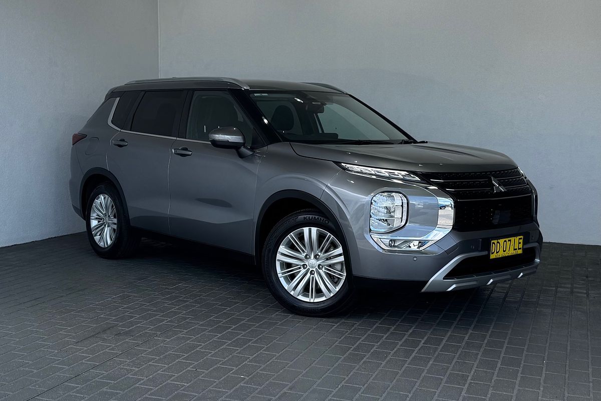 2021 Mitsubishi Outlander LS 7 SEAT (AWD) ZM MY22