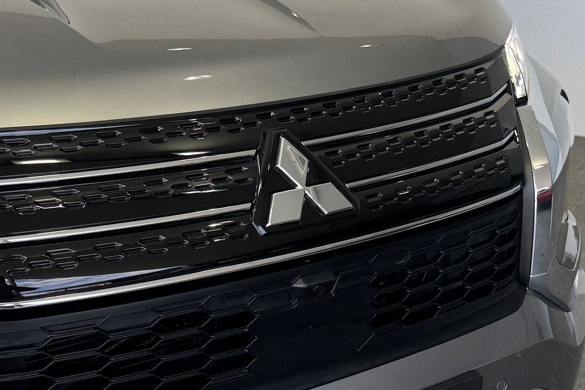 2021 Mitsubishi Outlander LS 7 SEAT (AWD) ZM MY22