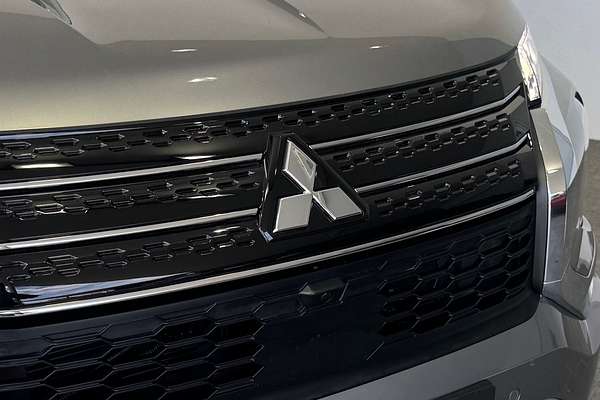 2021 Mitsubishi Outlander LS 7 SEAT (AWD) ZM MY22