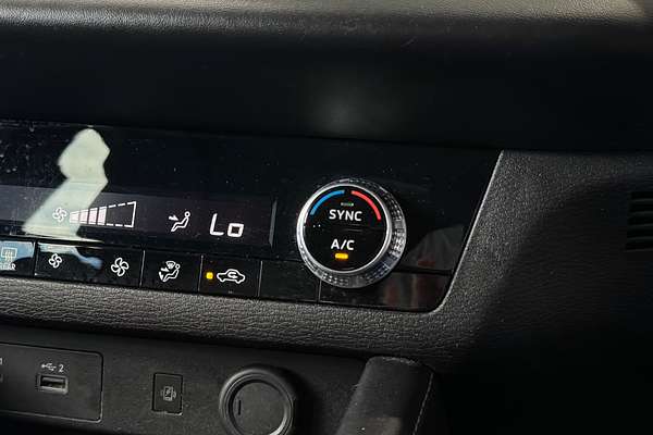 2021 Mitsubishi Outlander LS 7 SEAT (AWD) ZM MY22