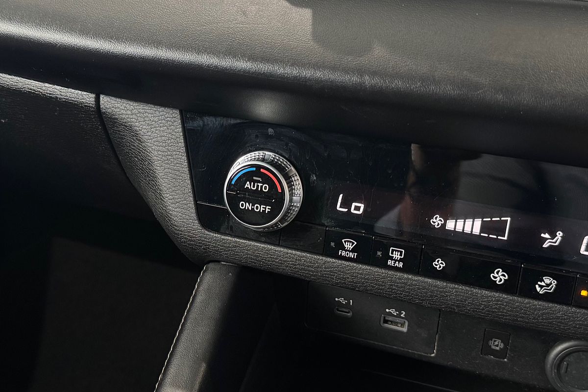 2021 Mitsubishi Outlander LS 7 SEAT (AWD) ZM MY22