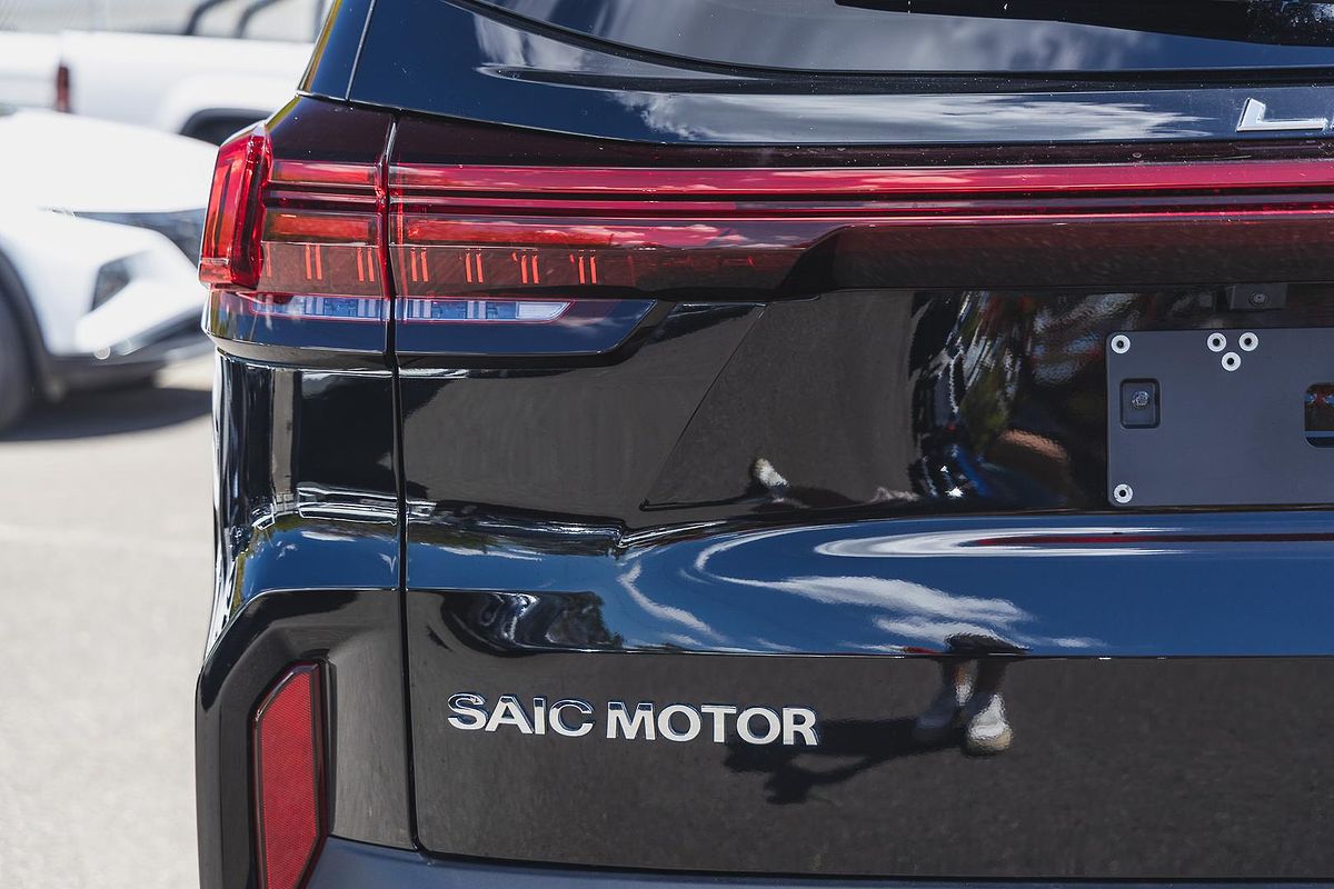 2025 LDV D90 Executive SV9A