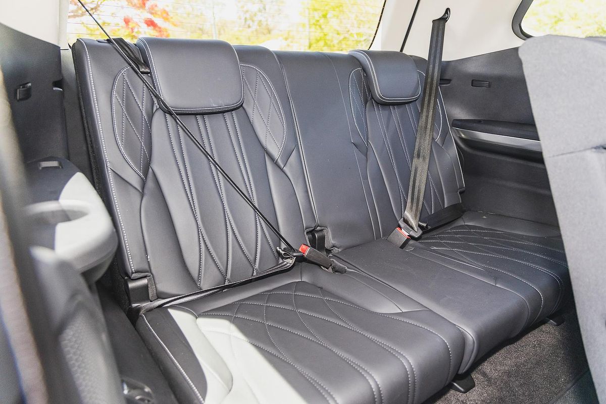 2025 LDV D90 Executive SV9A