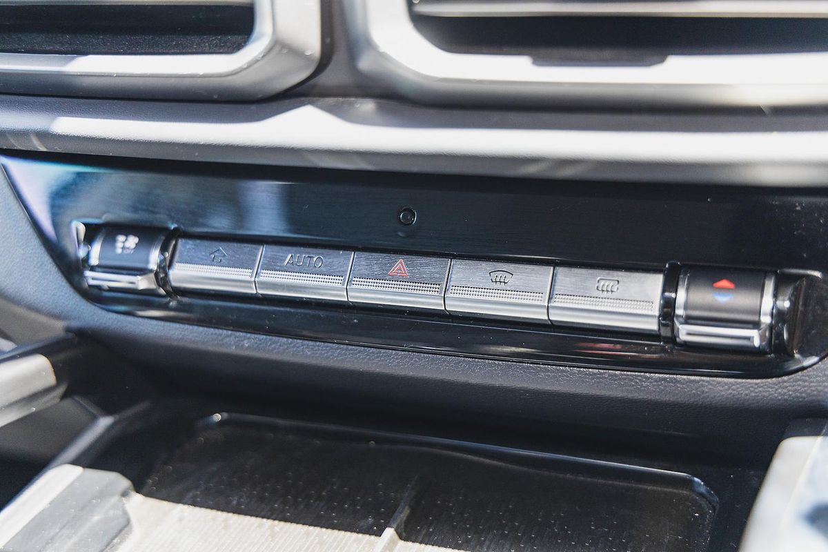 2025 LDV D90 Executive SV9A