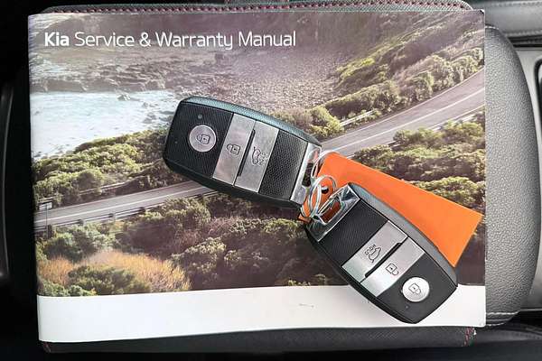 2018 Kia Sorento SLi UM