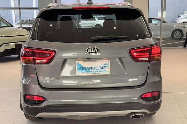 2018 Kia Sorento SLi UM