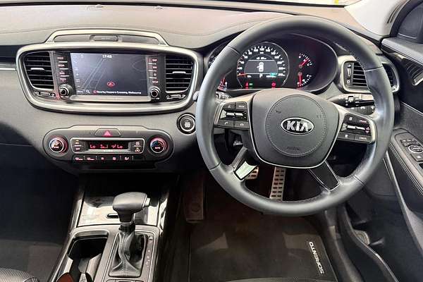 2018 Kia Sorento SLi UM